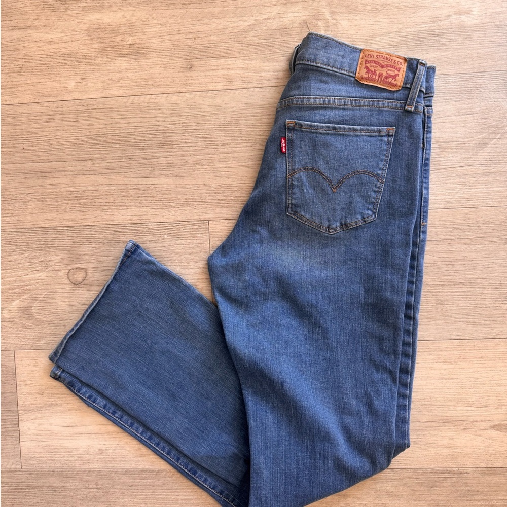 Levi's 315 Shaping Bootcut Jeans in Classic Blue